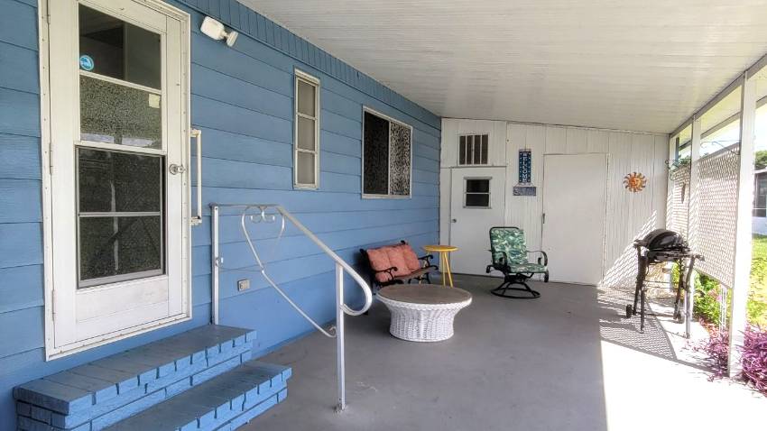 181 Juniper Dr. West a Dundee, FL Mobile or Manufactured Home for Sale